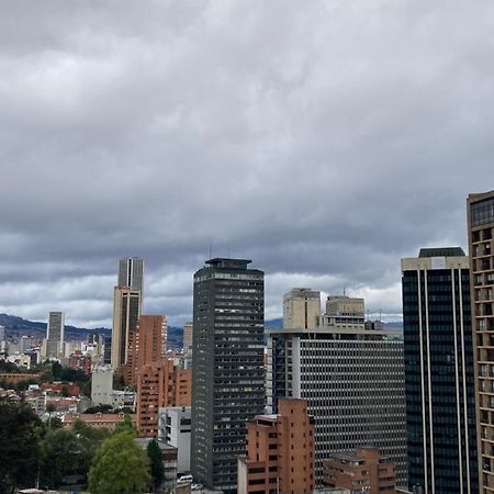 En Bogota - Apartamento Amoblado Centro Internacional Apartment Bagian luar foto